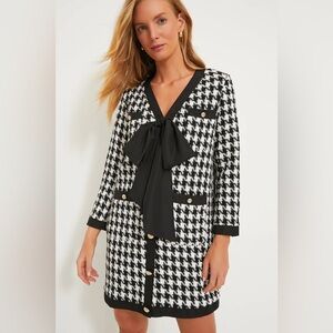 Pomander Place Black and White Houndstooth Blazer